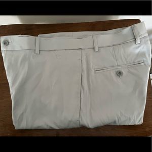 Men gray golf shorts